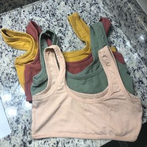 4 ARQ Widestrap bras Medium